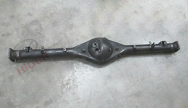 Assemblage du réservoir d ' essieu arrière-1