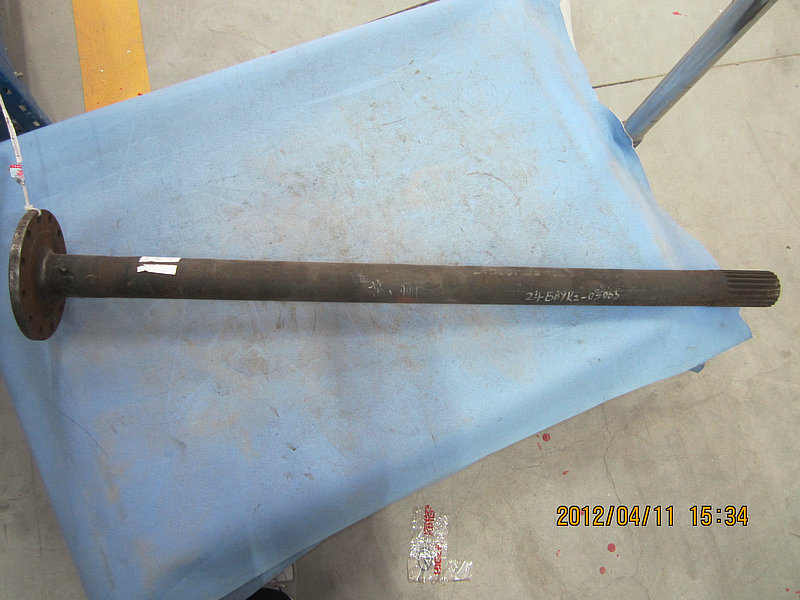 Left half axis of rear axle