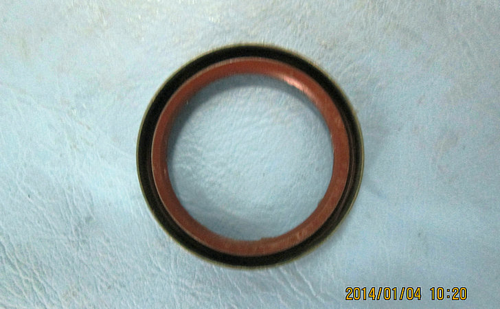 Joint d'huile à moitié arbre-1