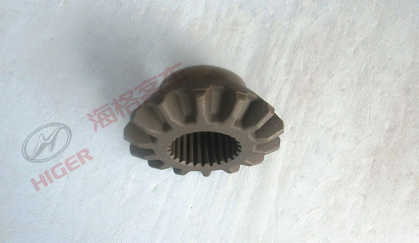 Engin à demi-arbre-1