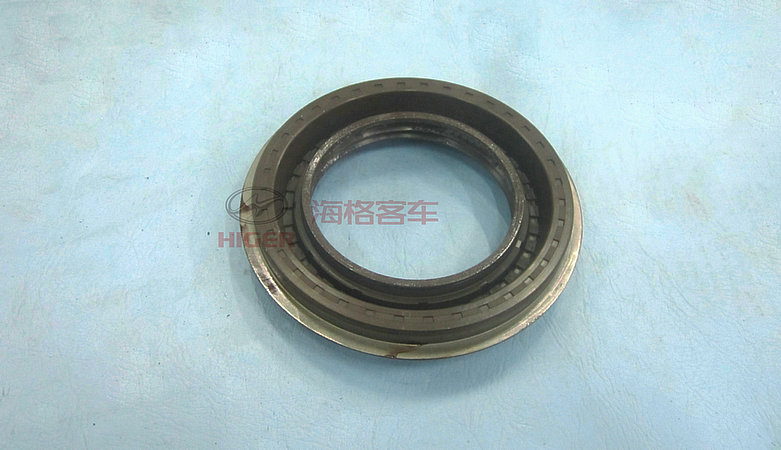 油封总成—主动锥齿轮-1