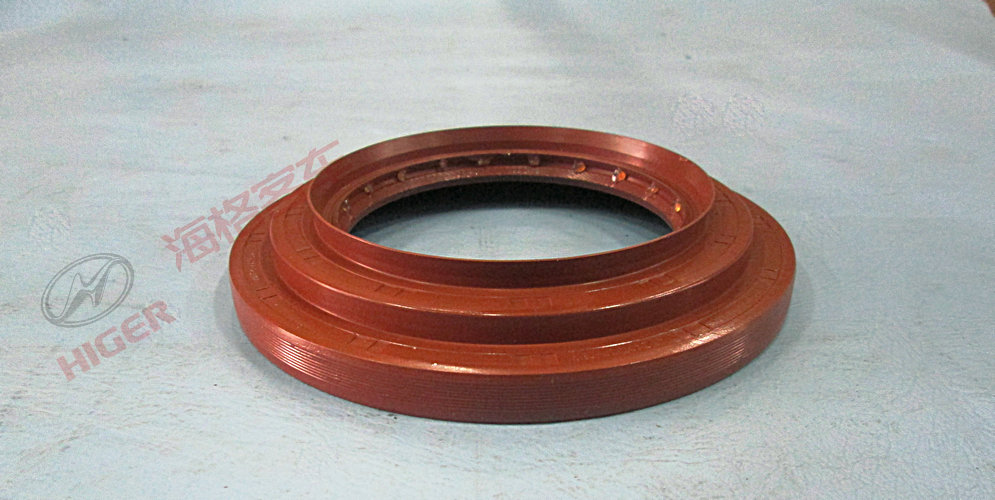 engrenage à biseau actif pour l'assemblage des joints d'huile