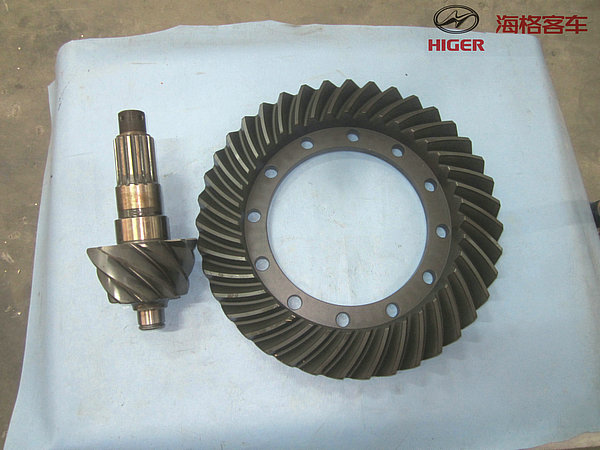 Комплект основных передач с приводом (I = 4.875)-1