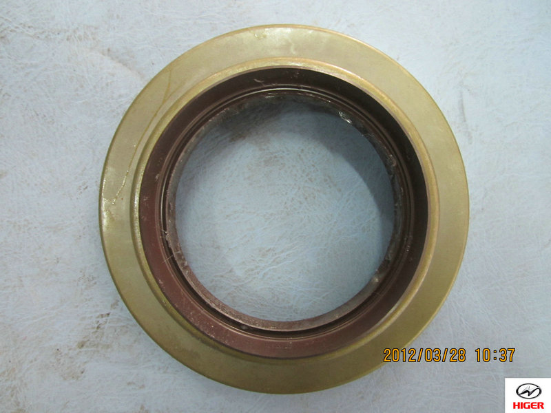 Oil seal assembly-active bevel gear