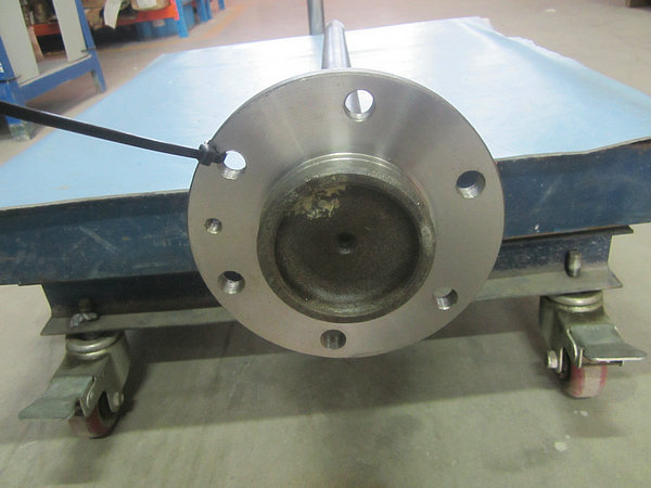 后桥半轴(速比4.875）-1