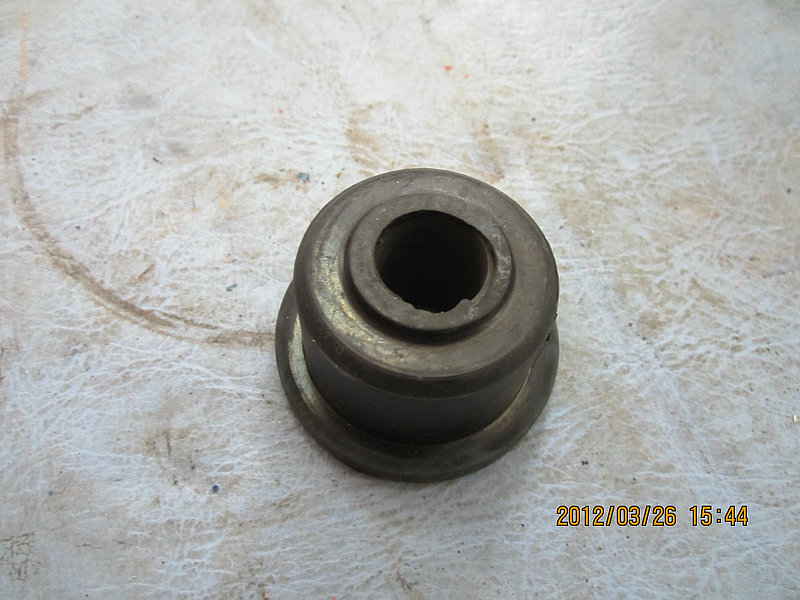 6820 rear stabilizer rod bushing