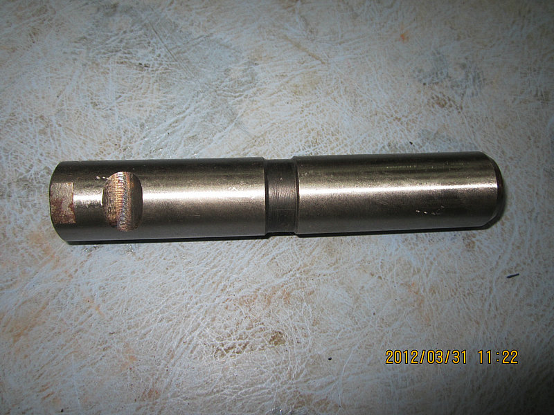 Пружинный стержень из стальных листьев