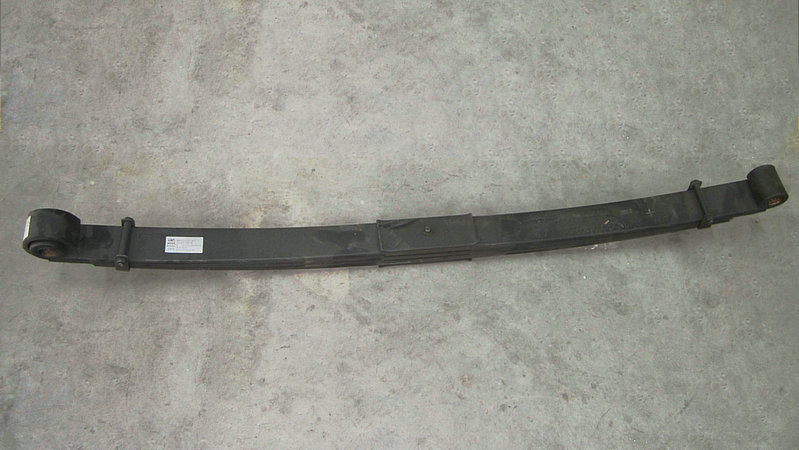 Rear steel spring assembly