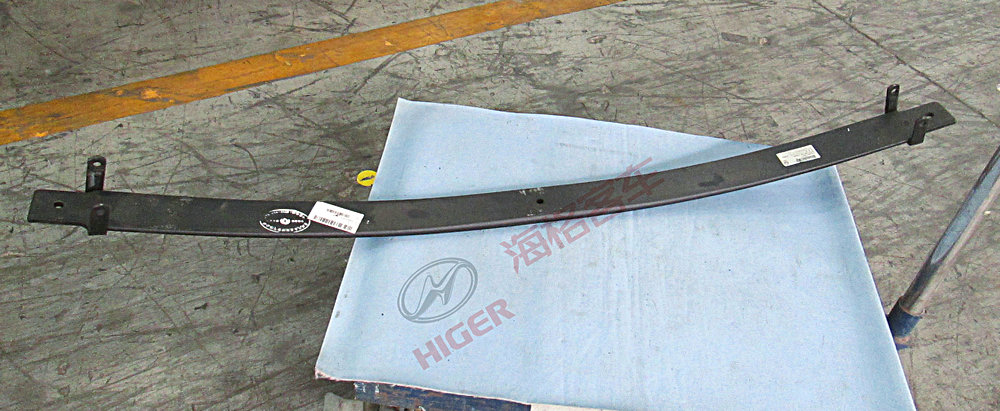 The third piece of rear steel spring