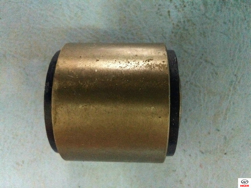 Douille de barre de torsion transversale