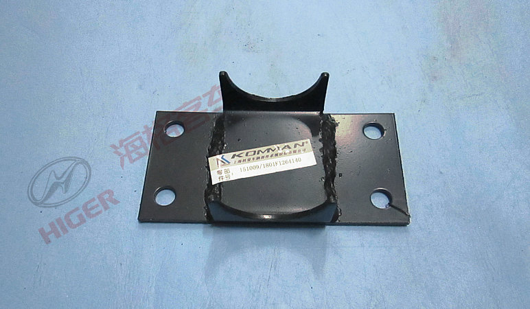 Montage de la plaque inférieure