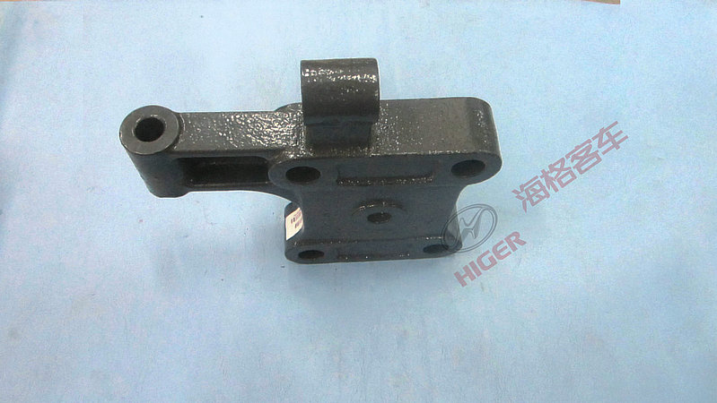 Plaque inférieure (à gauche)