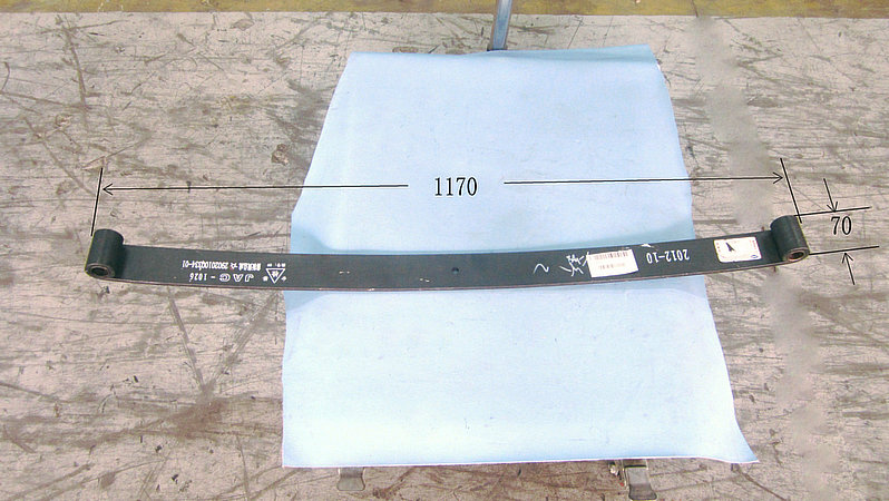 The first piece of front steel spring