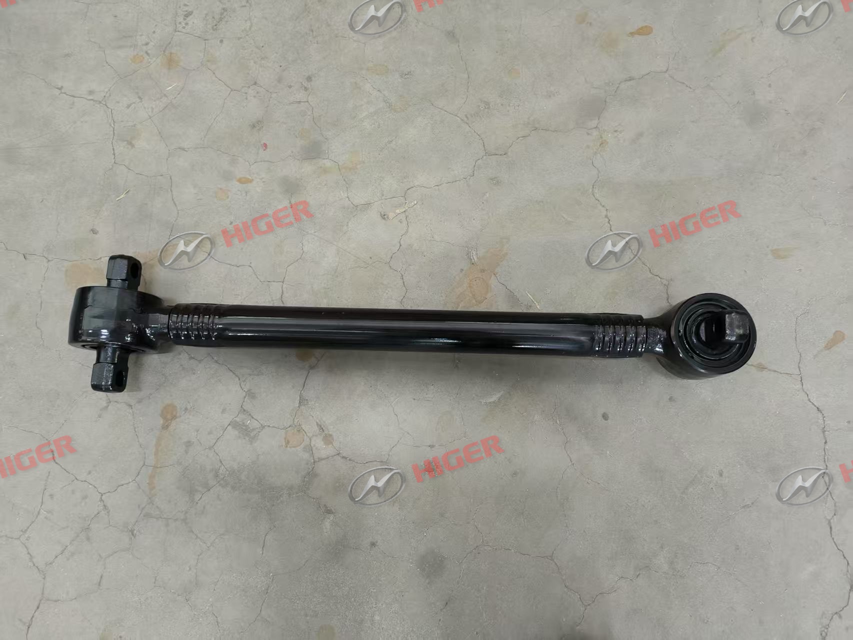 Torsion angle thrust rod assembly