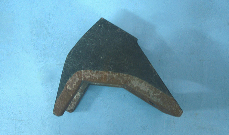 Straight thrust rod front support