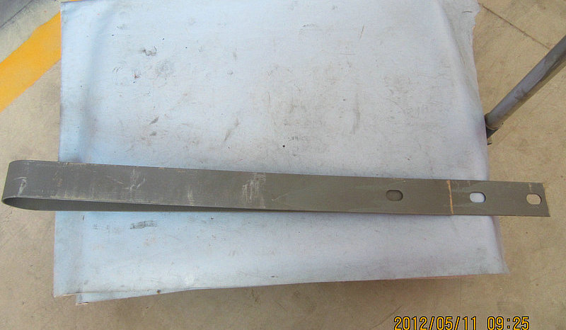Steel spring protective ply plate