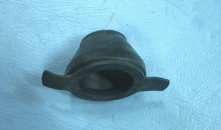 Пыльная крышка на заднем конце резинового стержня-1