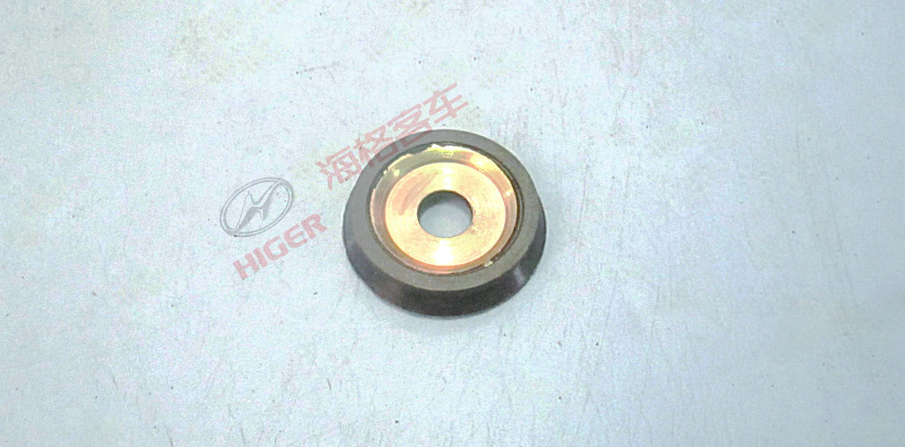 Dust-proof cover assembly of the main pin