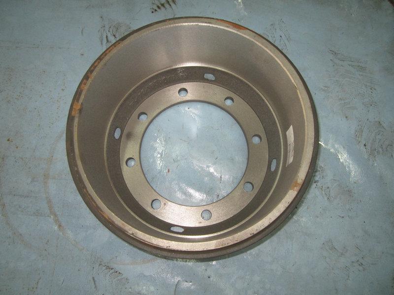 Front brake drum