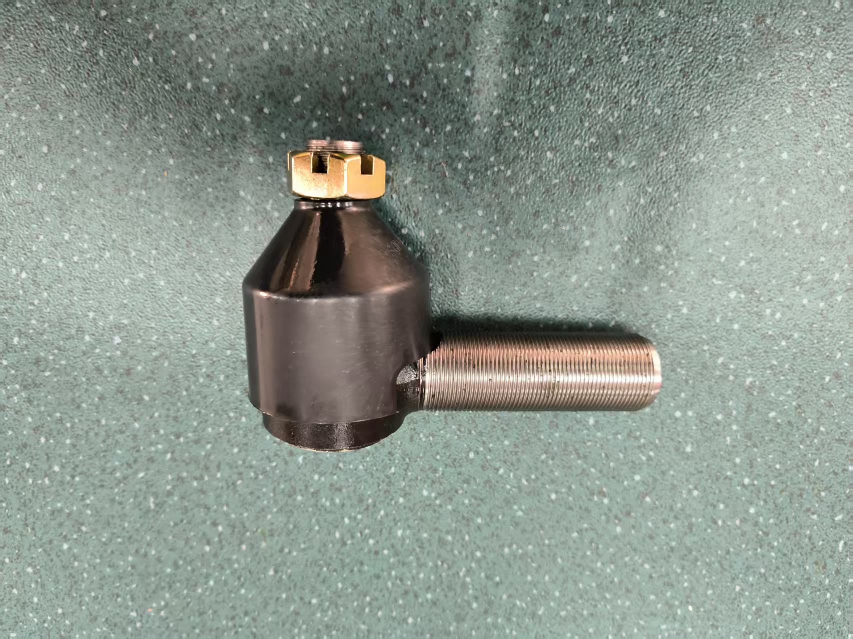 Connector assembly