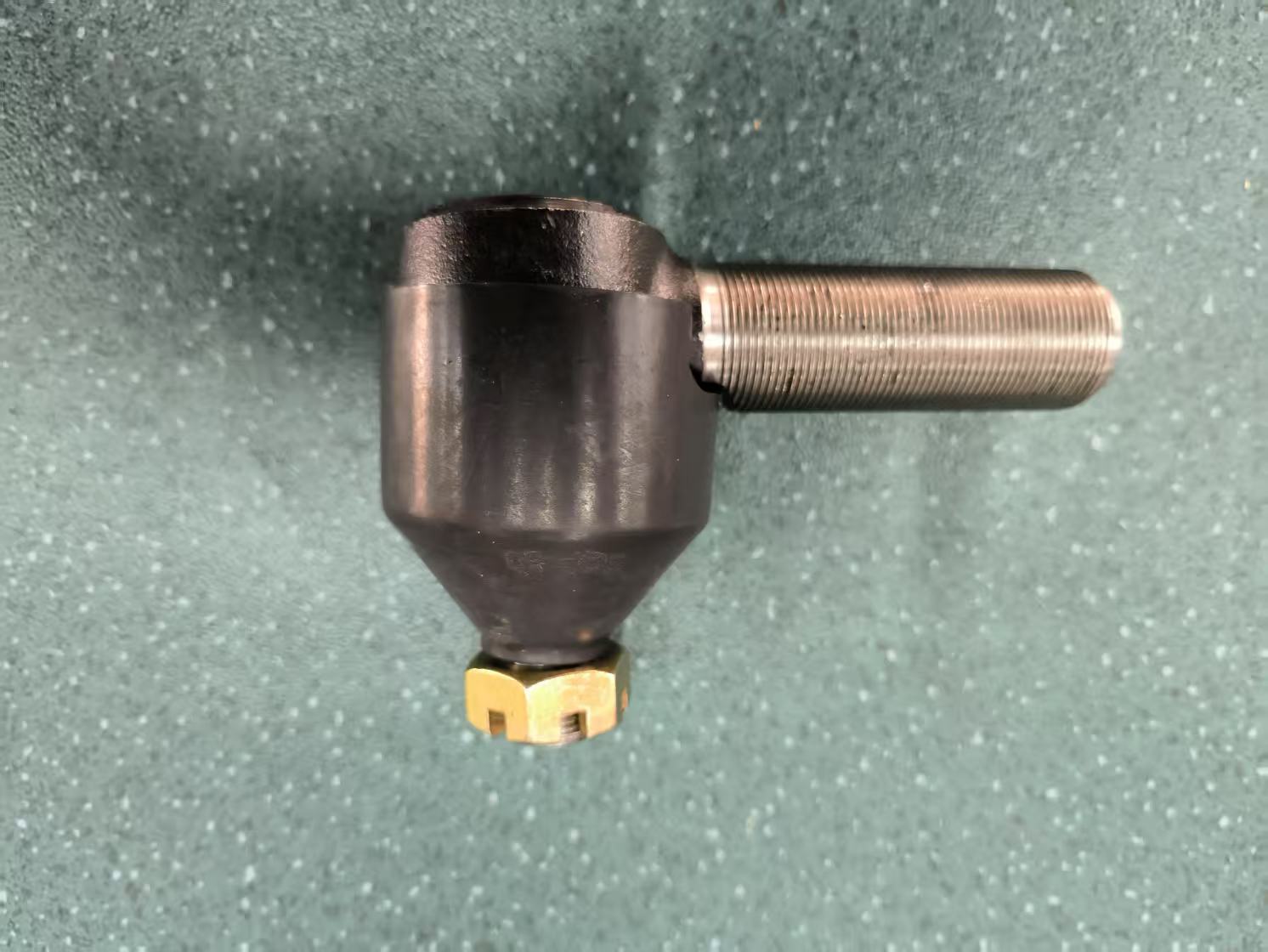 Connector assembly