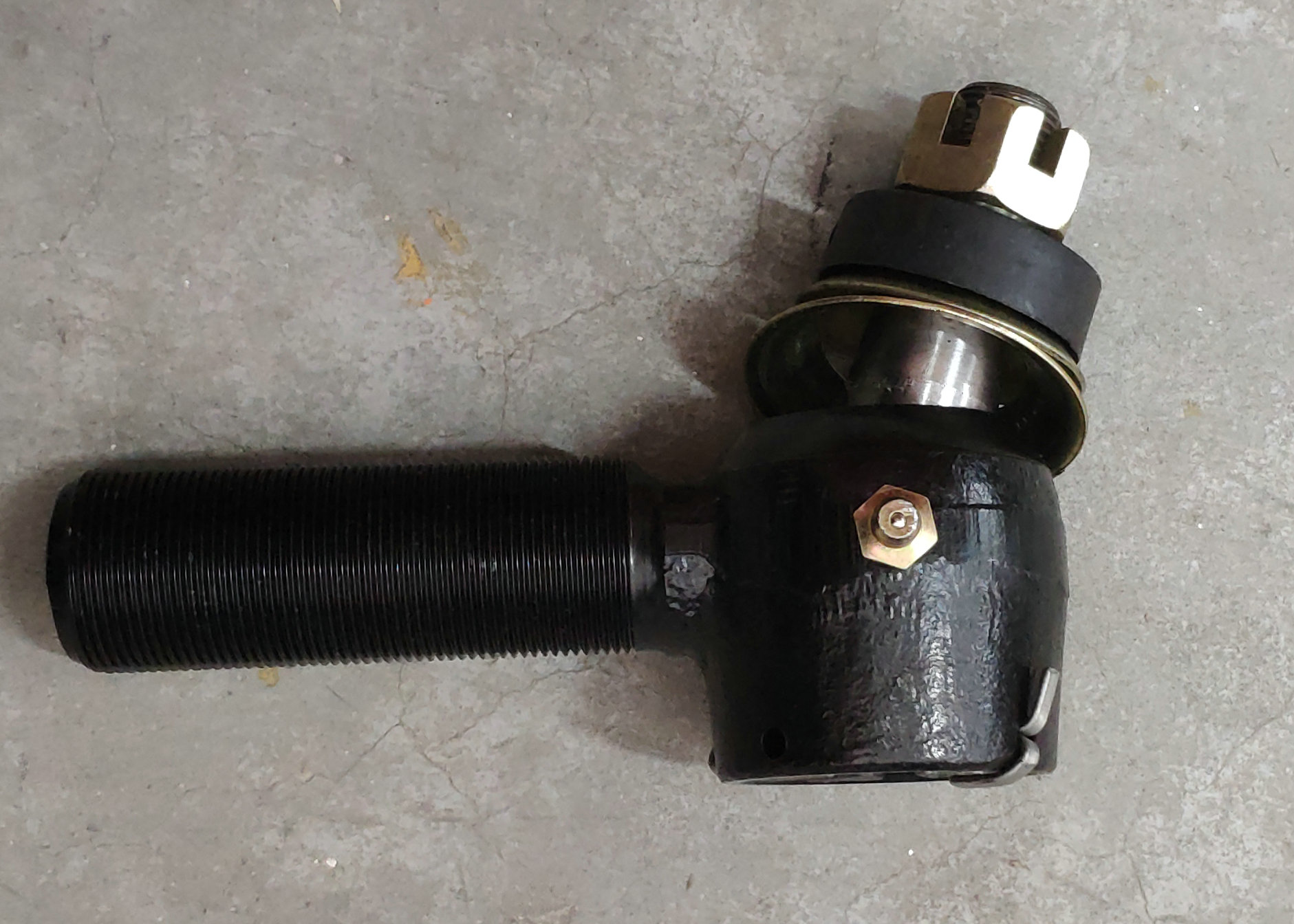 Right cross-tie ball head