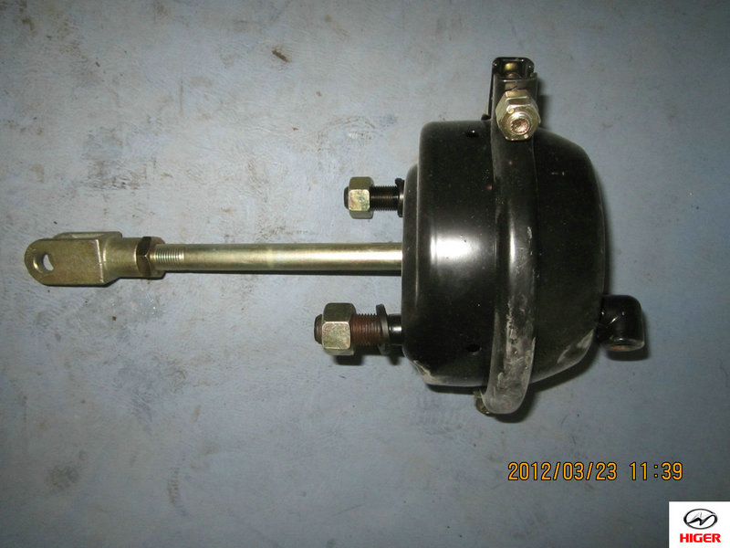 Front right brake air chamber assembly