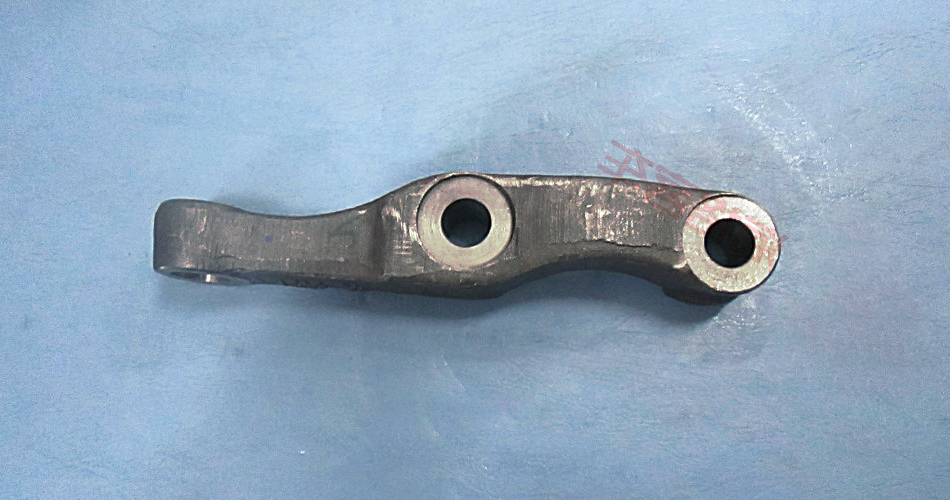 Bras croisé à gauche-1