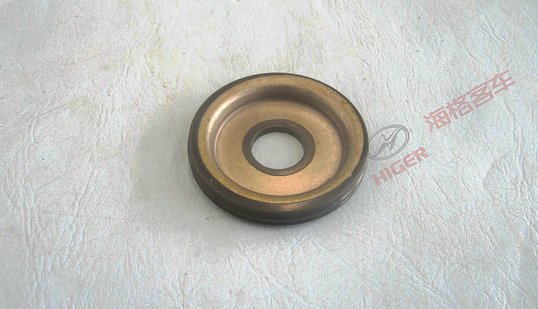 King pin blocking assembly