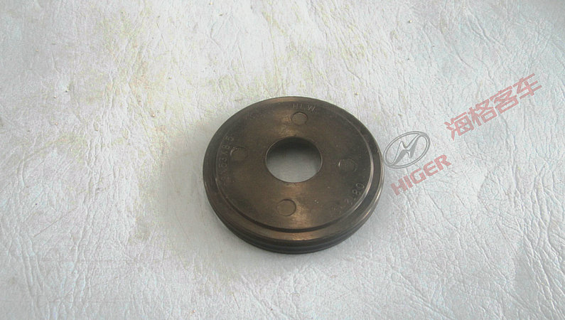 Assemblage de blocage des broches de roi-1