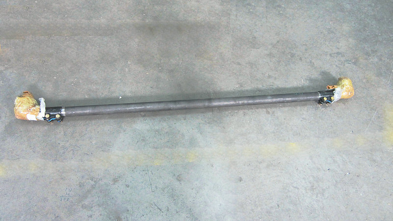Cross-tie rod assembly