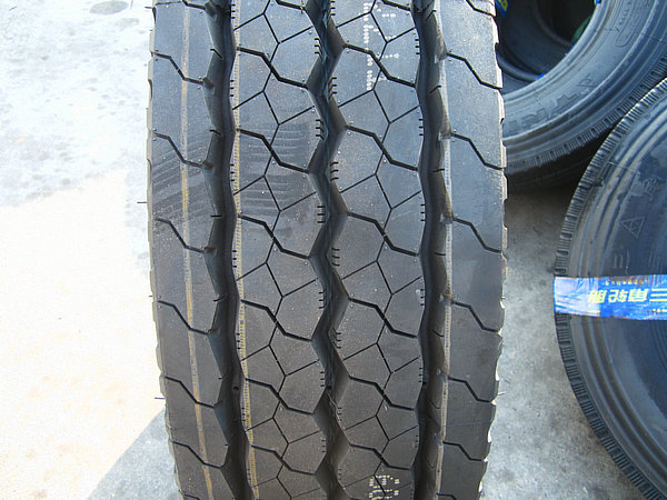 Шины (255/70R22,5, производимые внутри страны)-1