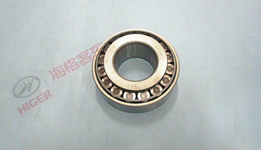 Front hub inner bearing assembly