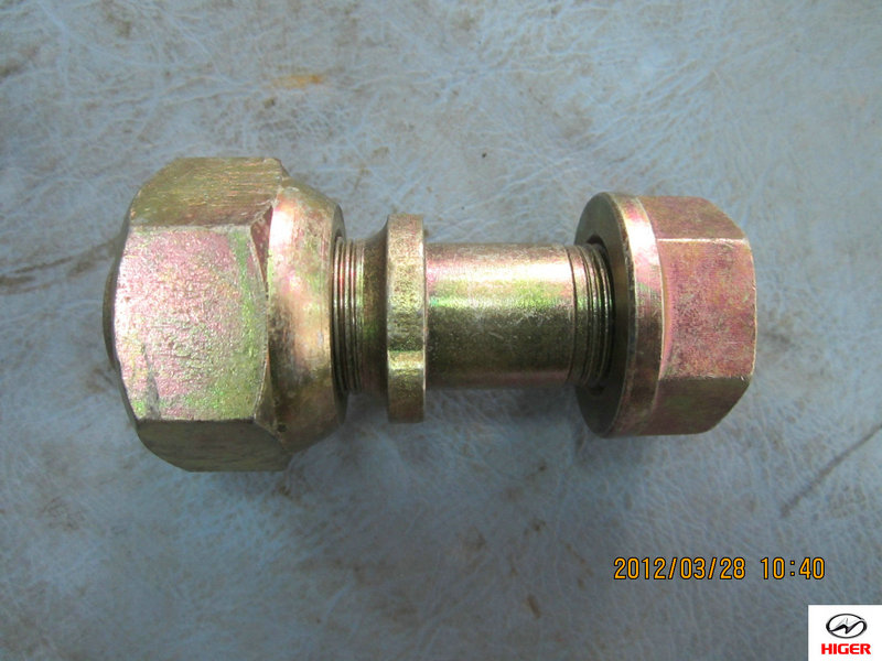 Right front wheel bolt nut assembly-1