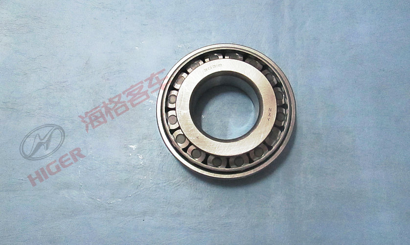 Front hub inner bearing assembly
