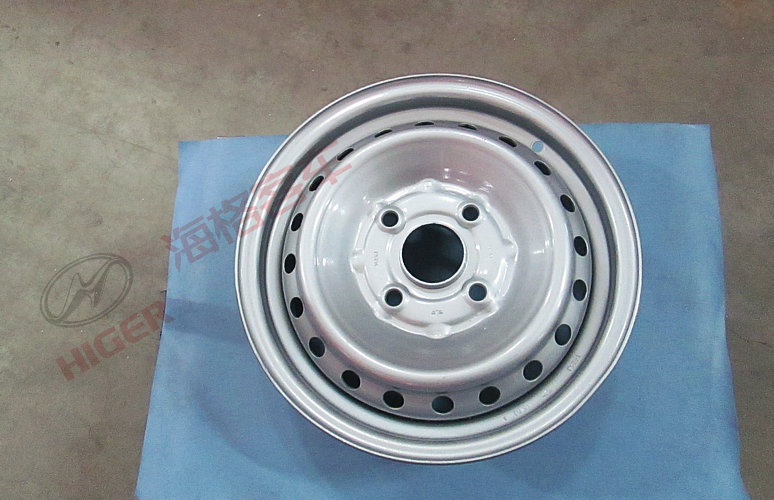 Silver steel wheel assembly