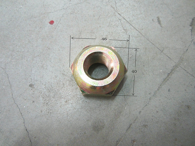 Left wheel nut