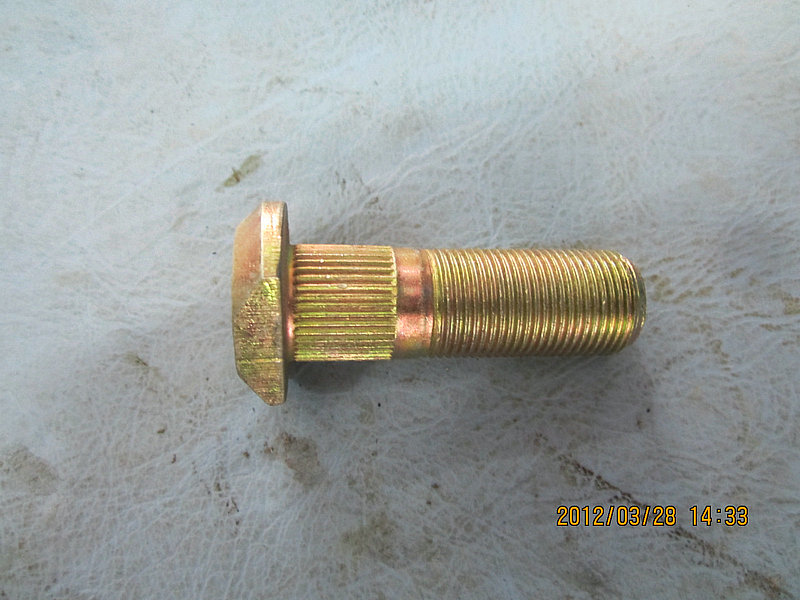 Left wheel bolt
