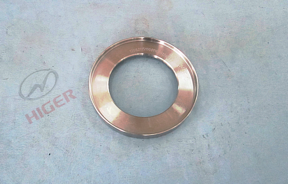 Siège d'étanchéité à l'huile avant