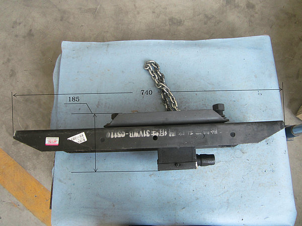 Запасная рама шин и механизм подъема