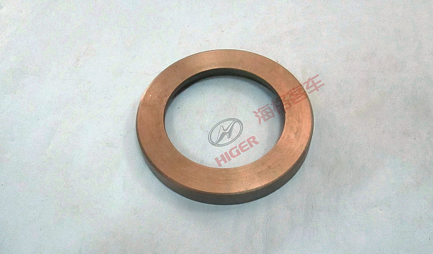 Заднее масляное герметическое сиденье