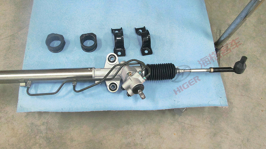 Рулевое устройство (незначительный ход левого руля)-1