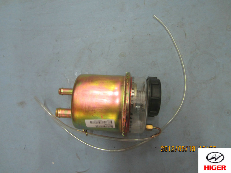 Резервуар с механическим рулевым маслом (заправочный бак с рулевым маслом)-1