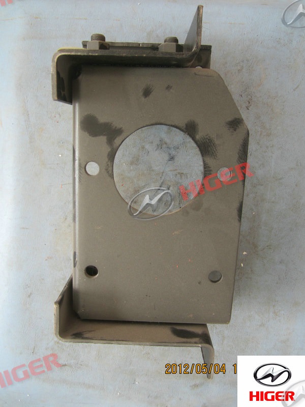 Steering gear bracket assembly