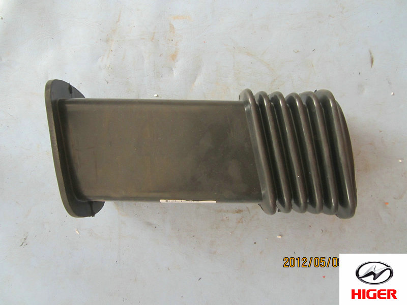 Steering column dust cover