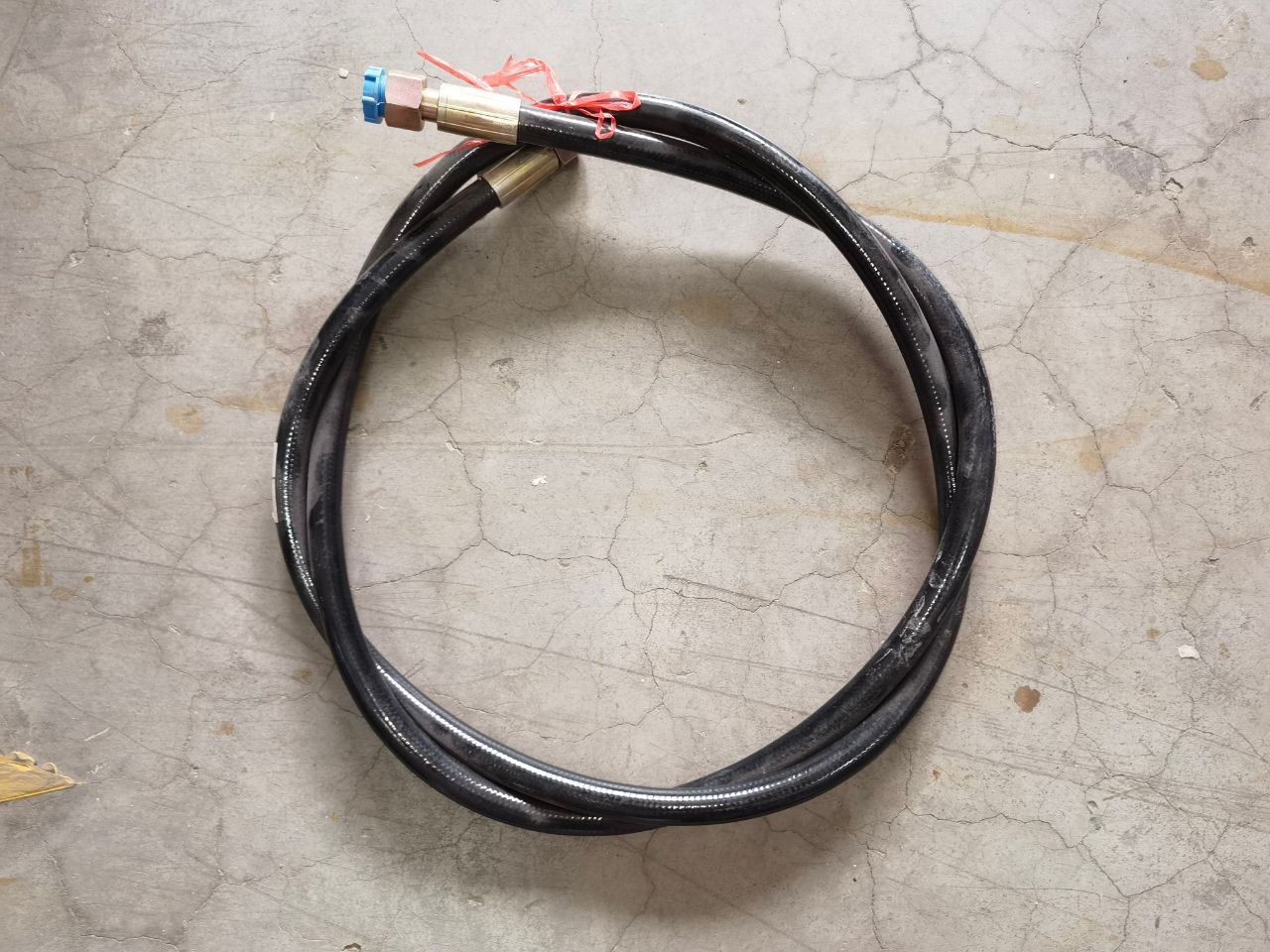 Tuyau de direction haute pression (2-K16-2500)