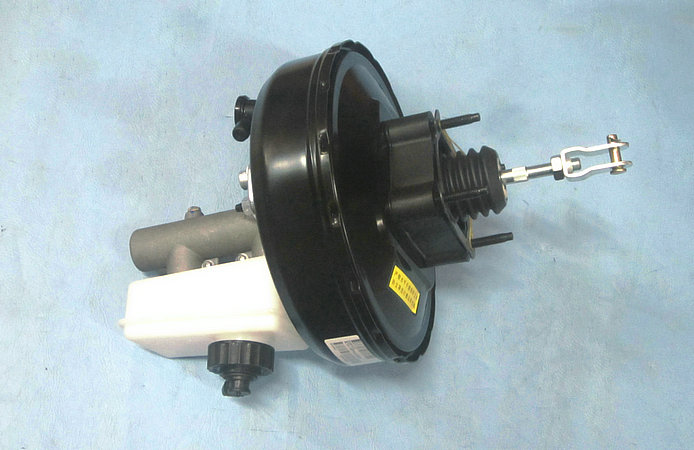 Vacuum booster (with brake master pump assembly)