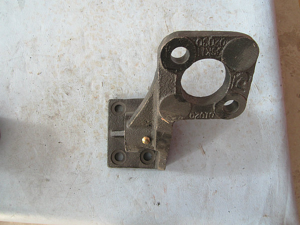 Left air chamber bracket with bushing assembly-1