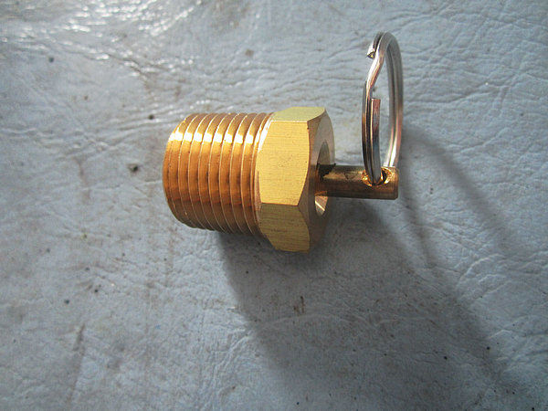 Water discharge valve assembly