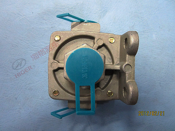Quick release valve-1